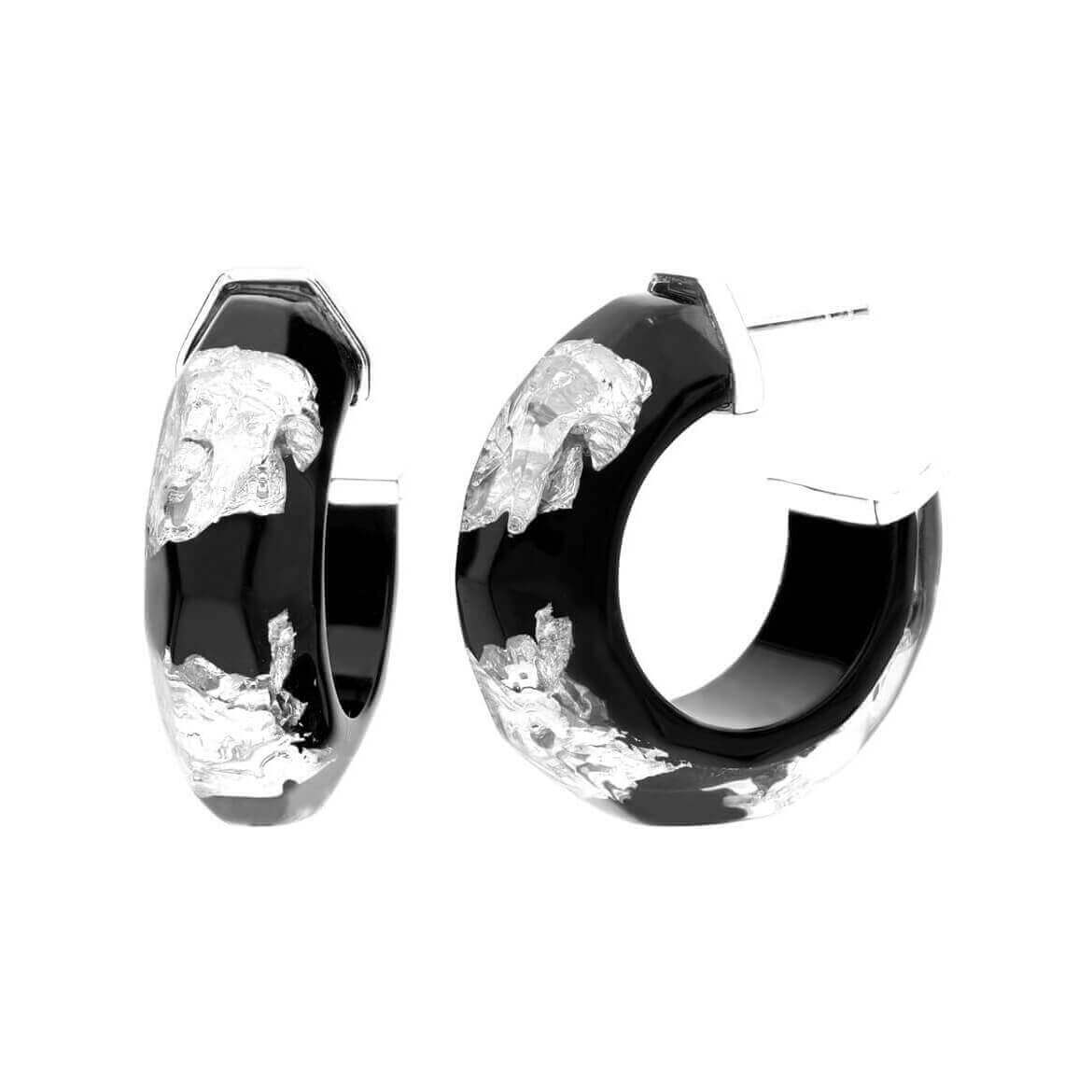 BLACK WITH SILVER LEAF FACETED HUGGIE ON WHITE BACKGROUND
