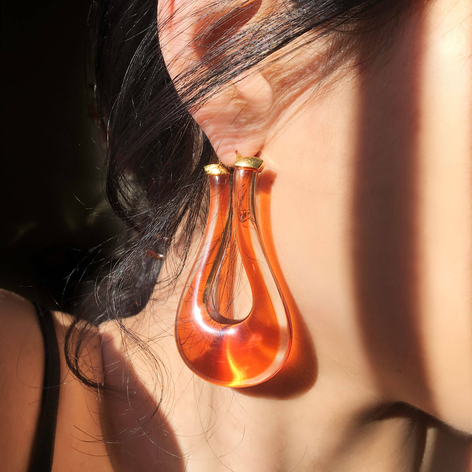HORSESHOE ON MODEL
