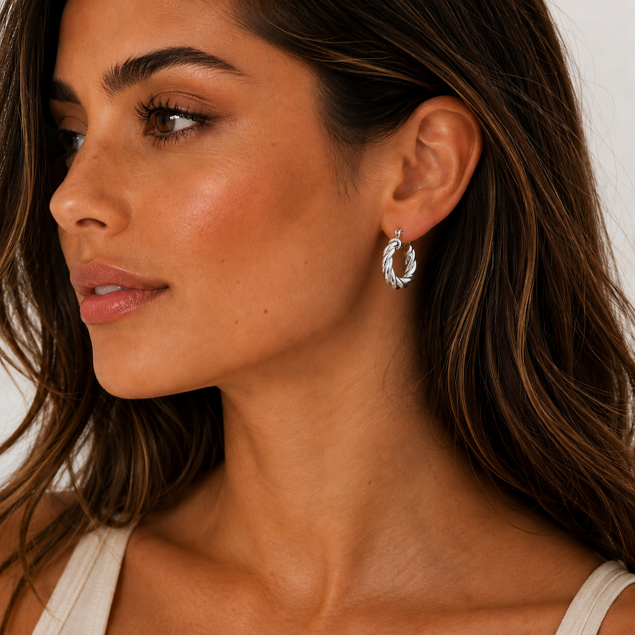 Small Twist Hoop Earrings