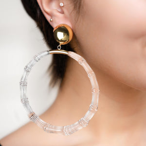 CLIP ON XL 3" LUCITE BAMBOO HOOP IN CLEAR